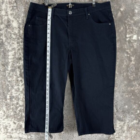 Lee Plus Size 18 Cropped Capri Jean Blue Pants Button Zip Straight Leg Pocket - Picture 2 of 12